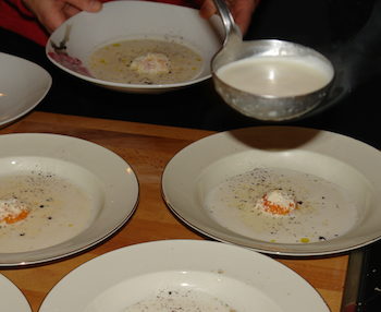 Käsesuppe